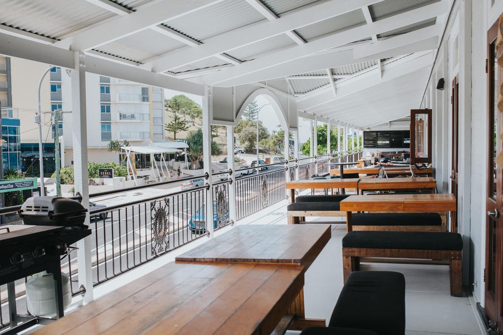 Coolangatta Sands Hotel מראה חיצוני תמונה