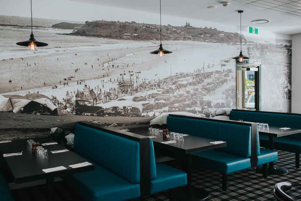 Coolangatta Sands Hotel מראה חיצוני תמונה