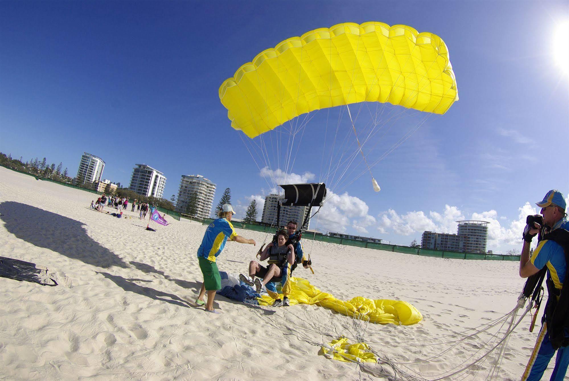 Coolangatta Sands Hotel מראה חיצוני תמונה